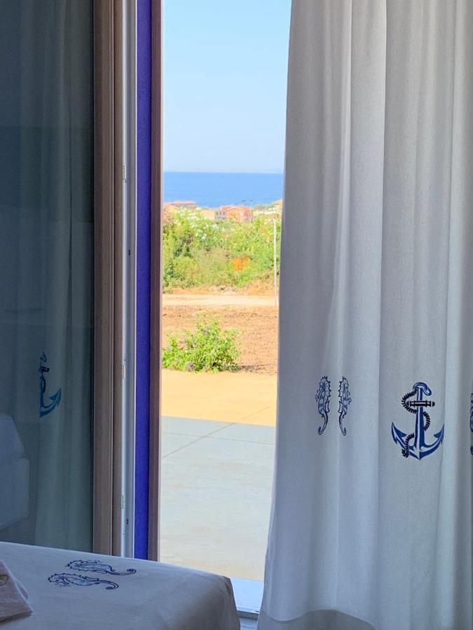 Residenza “La Vecchia Ancora” Bed & Breakfast Castelsardo Exterior photo